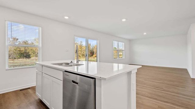 226 Cressmoor Boulevard, Hobart, IN 46342