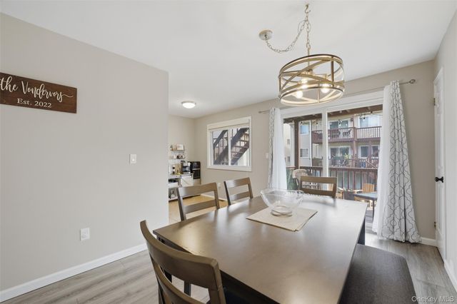 25 College Avenue 707, Nanuet, NY 10954