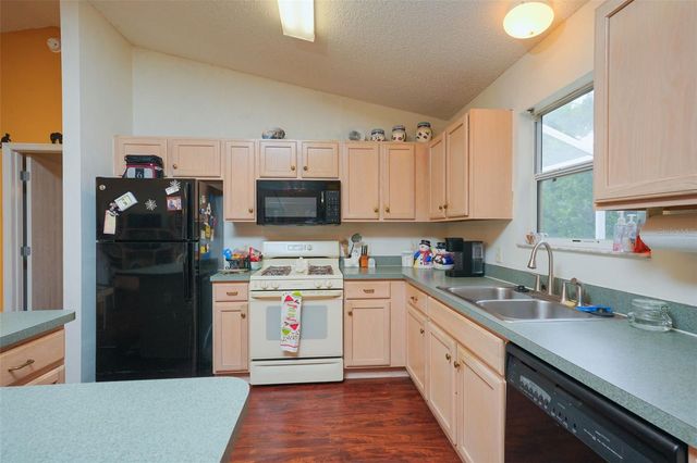 9345 SE 177TH SIMONS LANE, The Villages, FL 32162