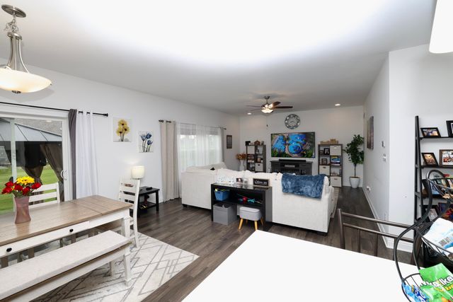 11555 Newton Street, Crown Point, IN 46307