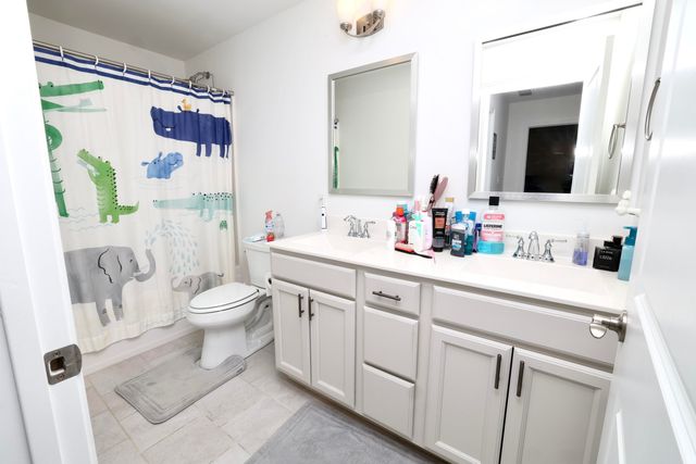 11555 Newton Street, Crown Point, IN 46307