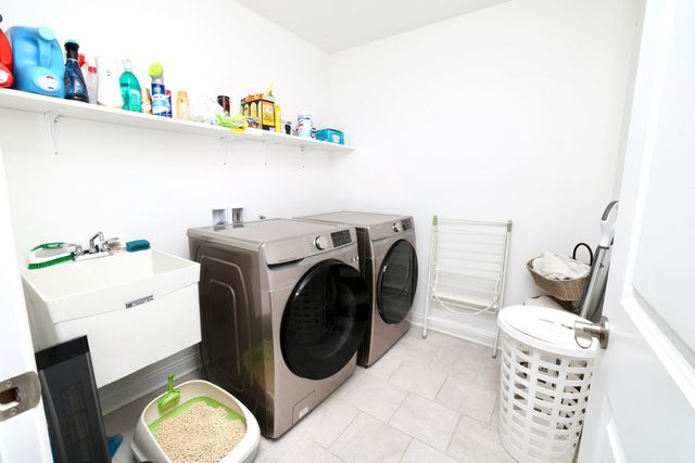 11555 Newton Street, Crown Point, IN 46307