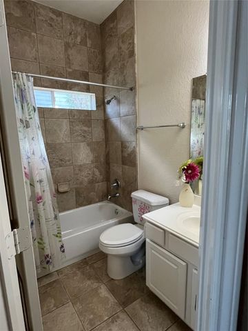 1320 Riverrock Court, Friendswood, TX 77546