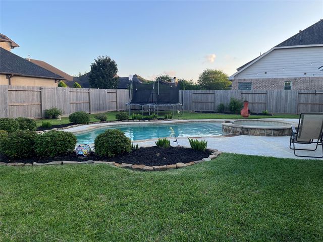 1320 Riverrock Court, Friendswood, TX 77546