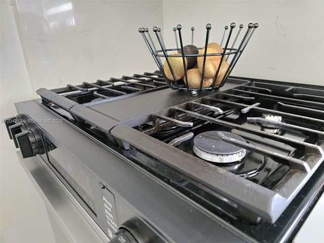 1265 W 24th Street 201, Hialeah, FL 33010