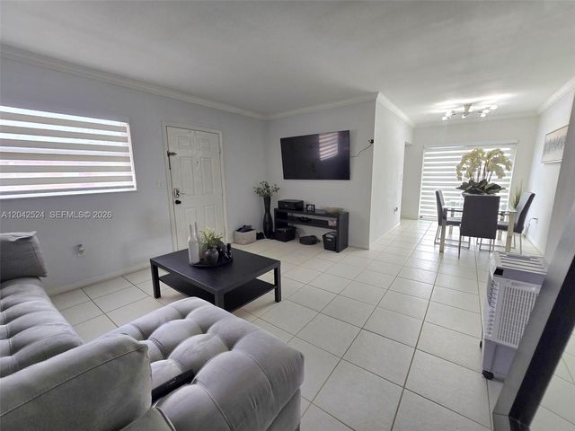 1265 W 24th Street 201, Hialeah, FL 33010