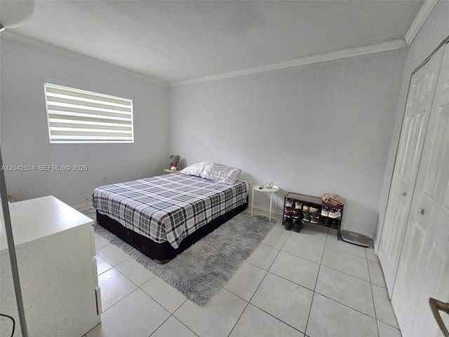 1265 W 24th Street 201, Hialeah, FL 33010