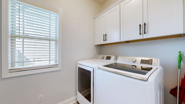 1214 Ewing Way, Clarksville, TN 37043