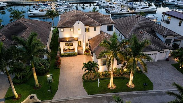 3028 CHRISTOPHERS WATCH LANE, Ruskin, FL 33570