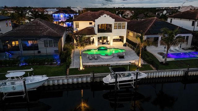 3028 CHRISTOPHERS WATCH LANE, Ruskin, FL 33570