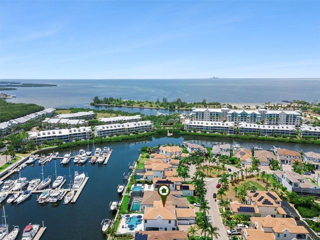 3028 CHRISTOPHERS WATCH LANE, Ruskin, FL 33570