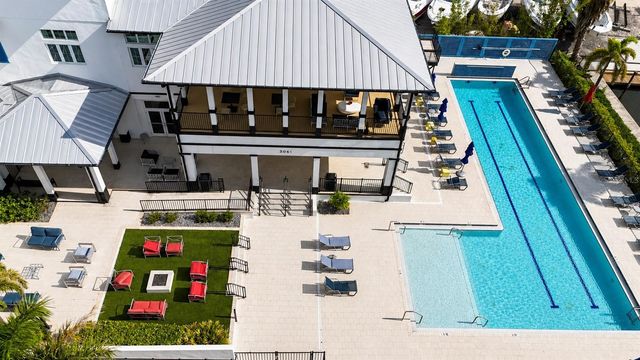 3028 CHRISTOPHERS WATCH LANE, Ruskin, FL 33570
