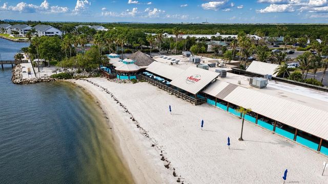 3028 CHRISTOPHERS WATCH LANE, Ruskin, FL 33570