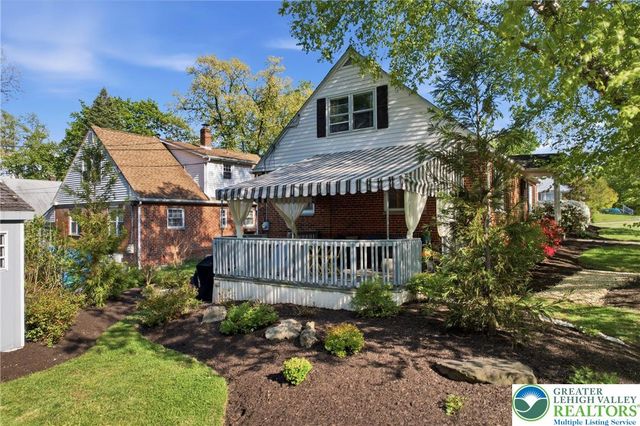 2351 West Greenleaf Street, Allentown City, PA 18104