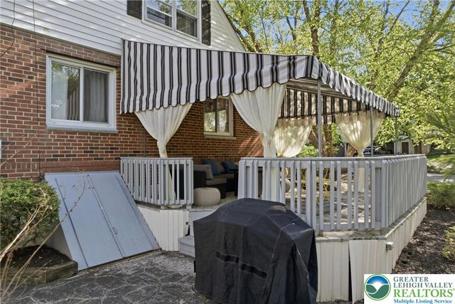 2351 West Greenleaf Street, Allentown City, PA 18104