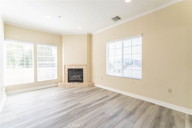 511 E Harvard Road 101, Burbank, CA 91501