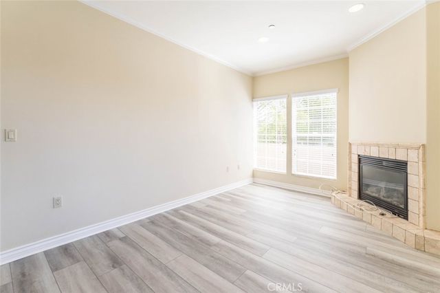 511 E Harvard Road 101, Burbank, CA 91501