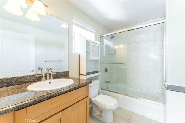 511 E Harvard Road 101, Burbank, CA 91501