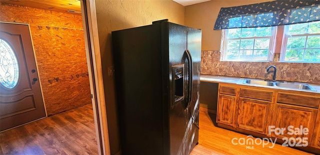 1491 Landrum Road, Columbus, NC 28722