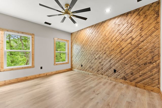 286 Frances Drive, Ellijay, GA 30536