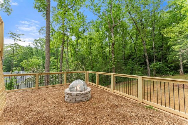 286 Frances Drive, Ellijay, GA 30536