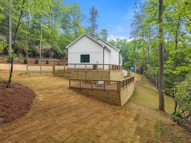 286 Frances Drive, Ellijay, GA 30536