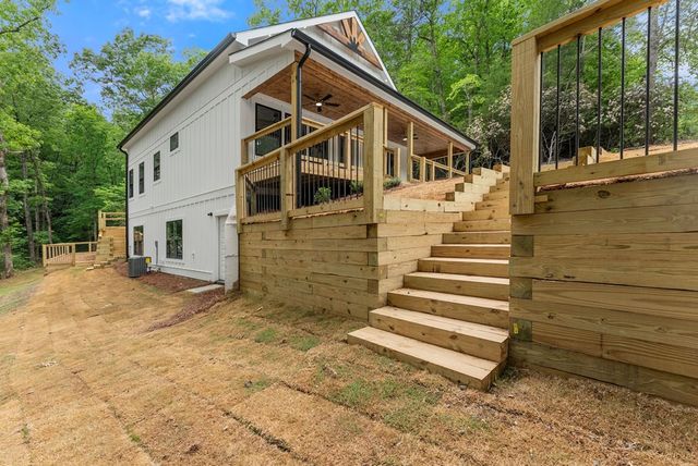286 Frances Drive, Ellijay, GA 30536