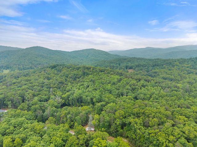 286 Frances Drive, Ellijay, GA 30536