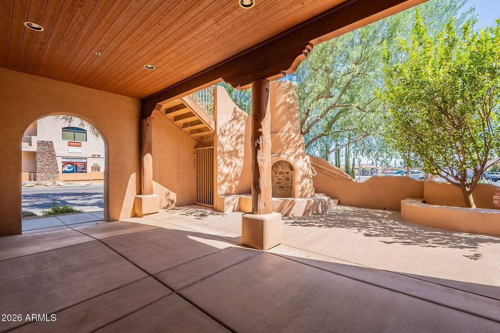 16715 E PARKVIEW Avenue, Fountain Hills, AZ 85268 — photo 2