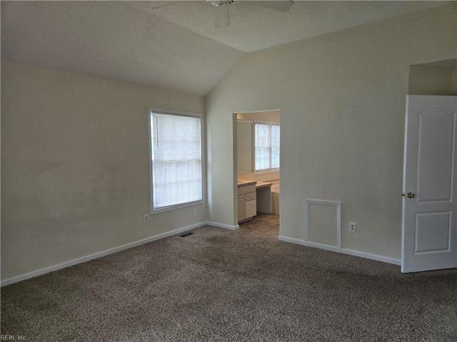 2613 Embers CT, Virginia Beach, VA 23456