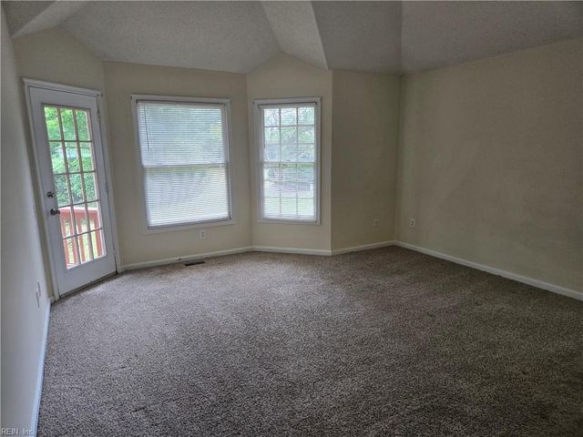 2613 Embers CT, Virginia Beach, VA 23456