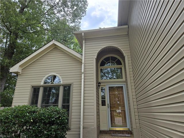 2613 Embers CT, Virginia Beach, VA 23456