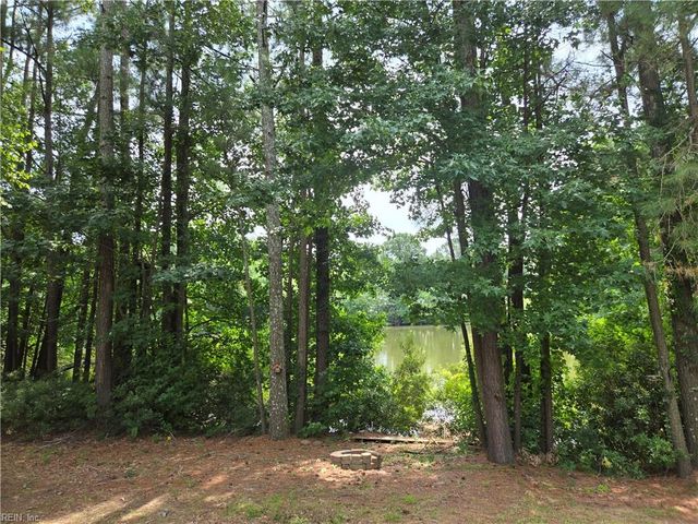 2613 Embers CT, Virginia Beach, VA 23456