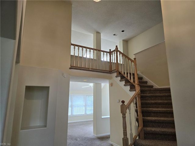 2613 Embers CT, Virginia Beach, VA 23456