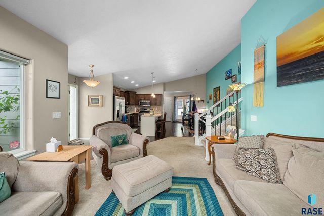 601 W Highpointe St, Tea, SD 57064