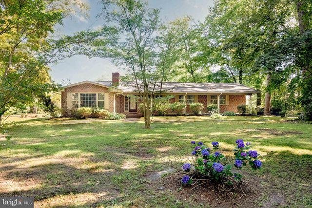 8473 N PRONG LN, Delmar, MD 21875