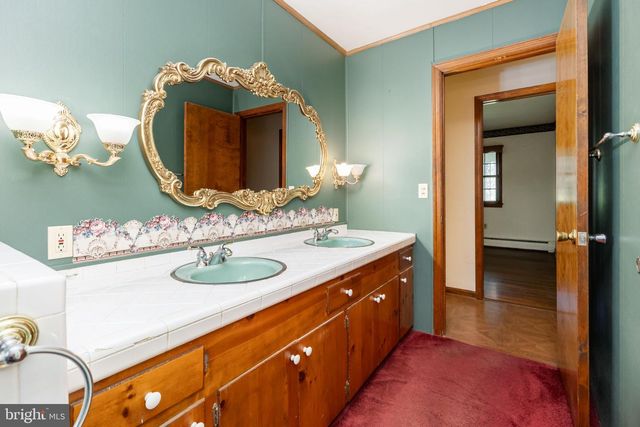 8473 N PRONG LN, Delmar, MD 21875