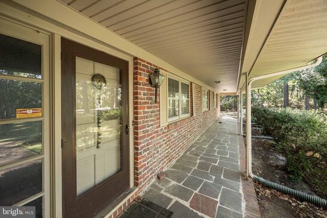 8473 N PRONG LN, Delmar, MD 21875