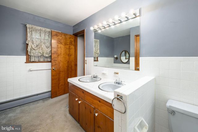 8473 N PRONG LN, Delmar, MD 21875
