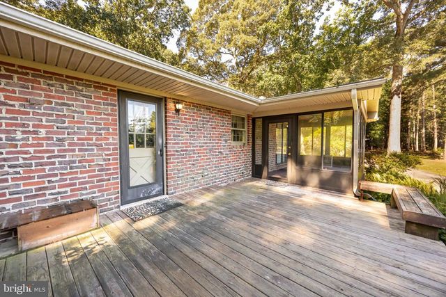 8473 N PRONG LN, Delmar, MD 21875