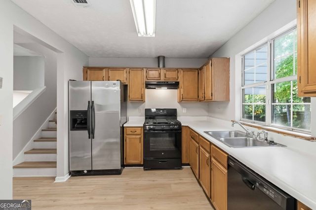 220 Gemstone Place, Atlanta, GA 30349