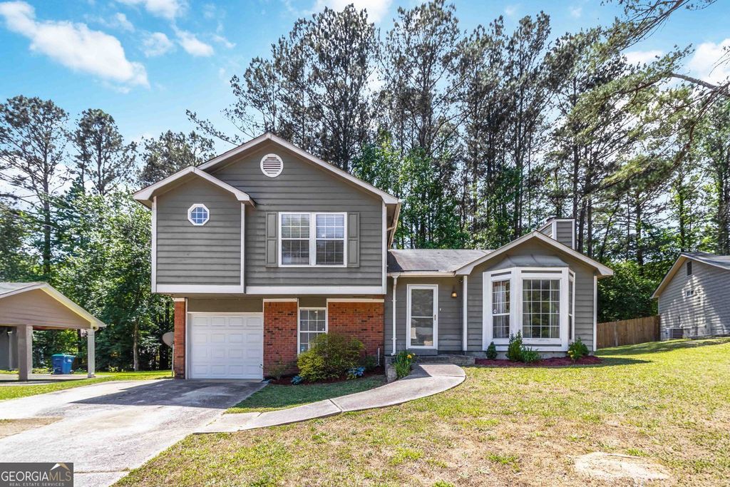 220 Gemstone Place, Atlanta, GA 30349