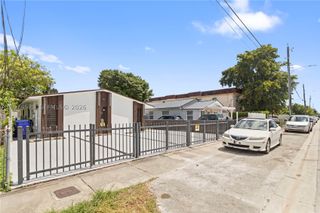 3125 NW 21st Ct 01, Miami, FL 33142