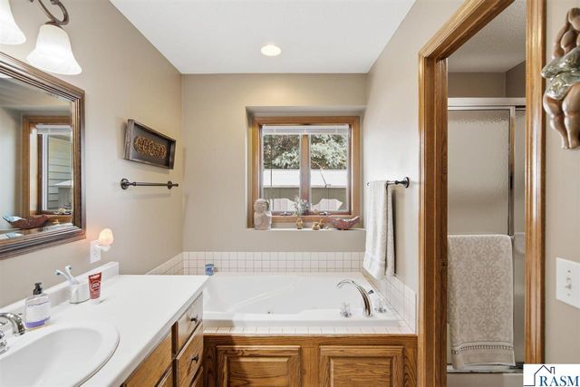 1576 LaMar Drive, North Mankato, MN 56003