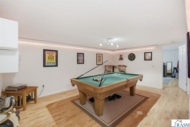 1576 LaMar Drive, North Mankato, MN 56003