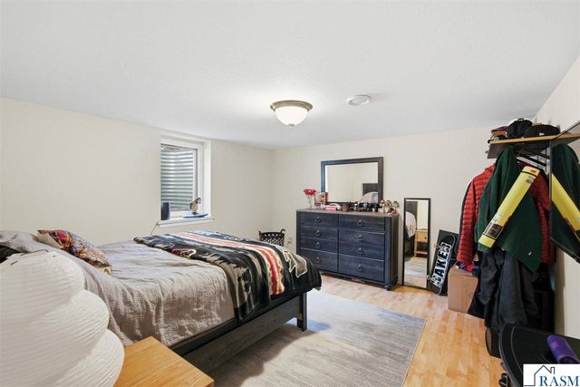 1576 LaMar Drive, North Mankato, MN 56003