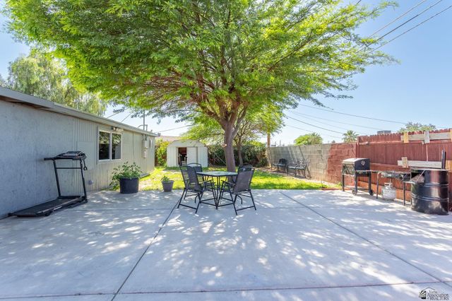 1318 E Morrison St, Yuma, AZ 85365