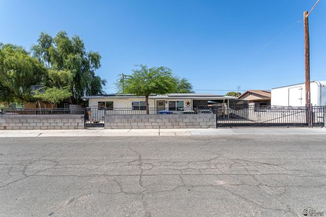 1318 E Morrison St, Yuma, AZ 85365