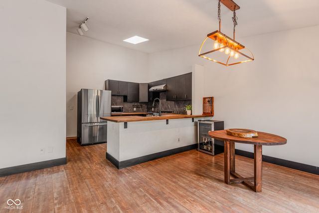 4061 Shields Drive, Columbus, IN 47201