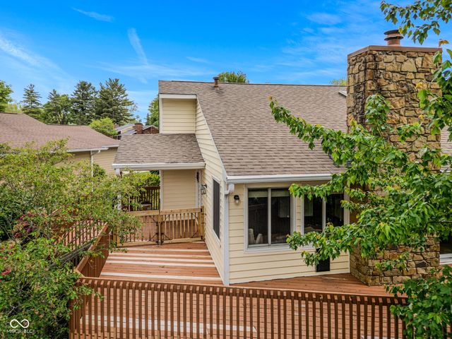 4061 Shields Drive, Columbus, IN 47201